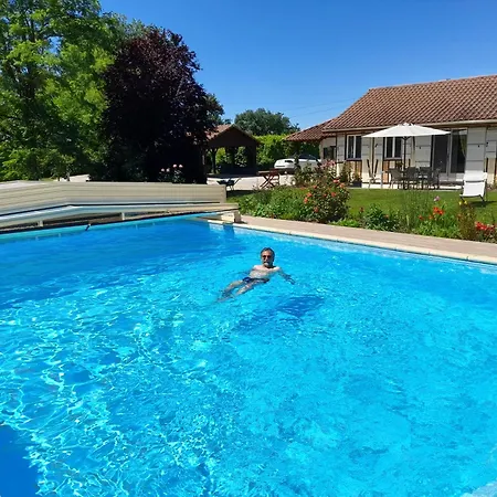 D'hote 40 M2 Tres Agreable 3*
